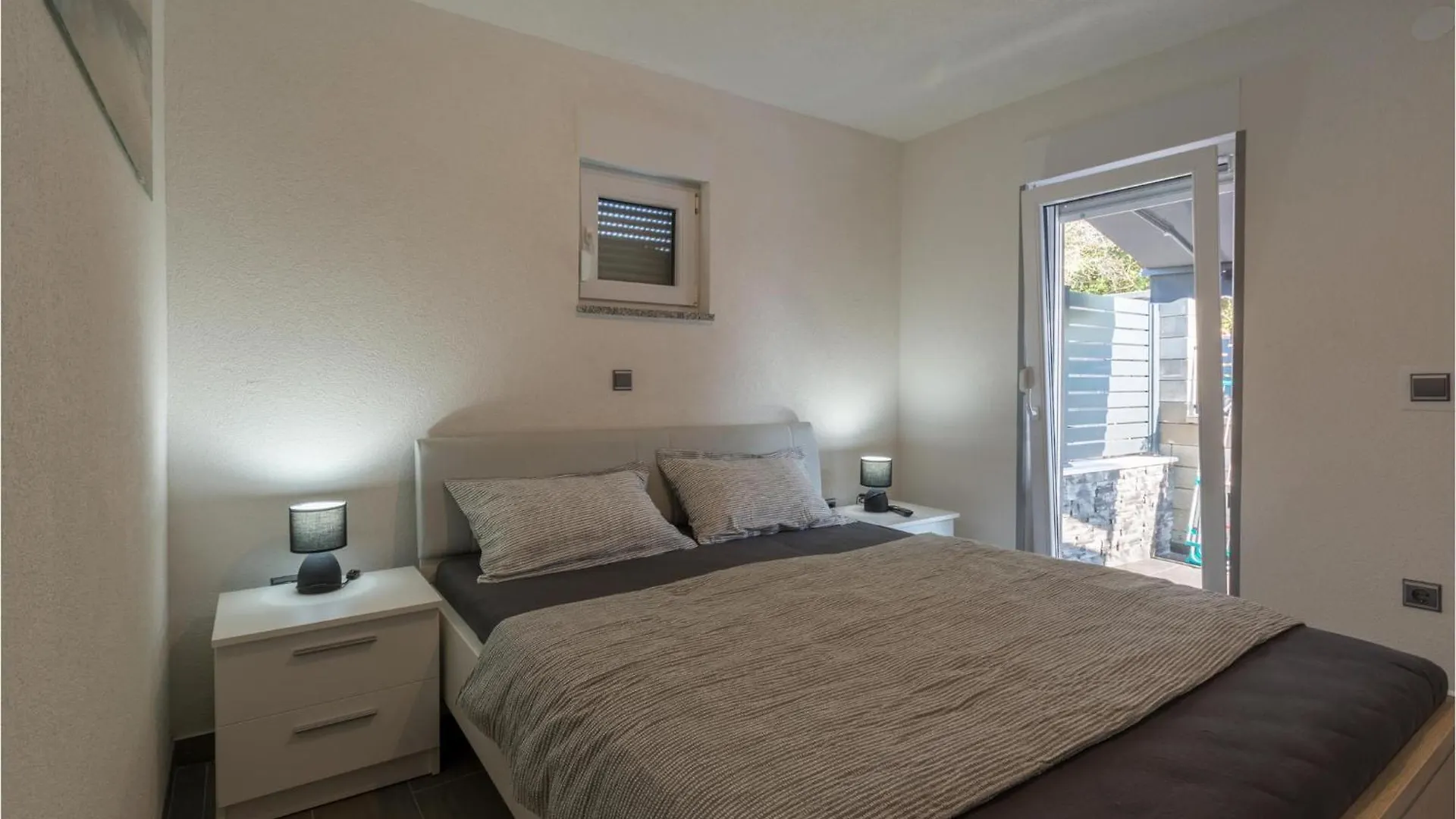Amazing Home In Peroj With House A Panoramic View 0*,
